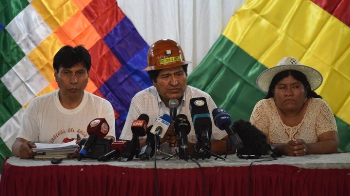 Evo Morales anunció que el MAS definirá su fórmula presidencial el 19 de enero en una reunión en Buenos Aires