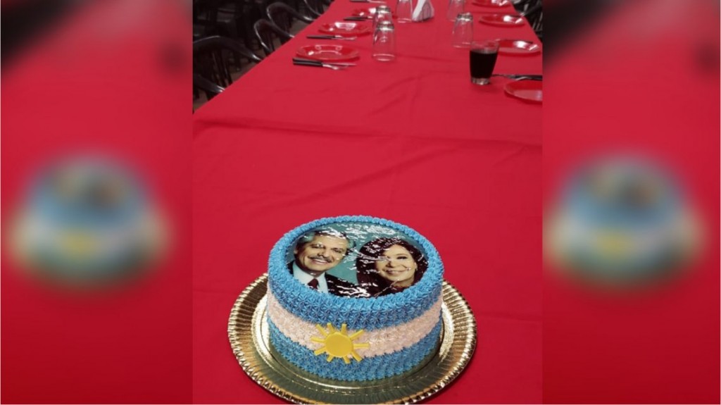 Asado y torta: un empresario hizo una mega fiesta para todos sus empleados por el triunfo de Alberto Fernández