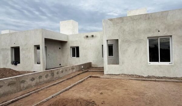 Viviendas del programa Tenemos Futuro en etapa de construcción.
