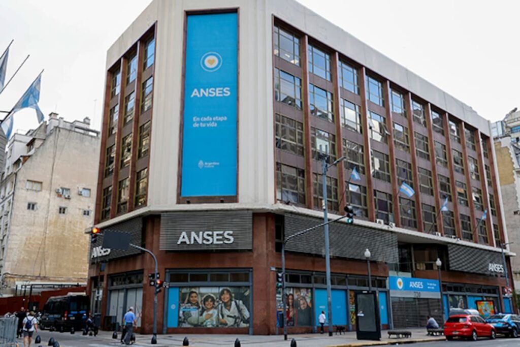 Imagen contextual de un edificio de ANSES.