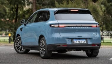Imagen contextual de un SUV Leapmotor B10, modelo presentado por la marca en Argentina.