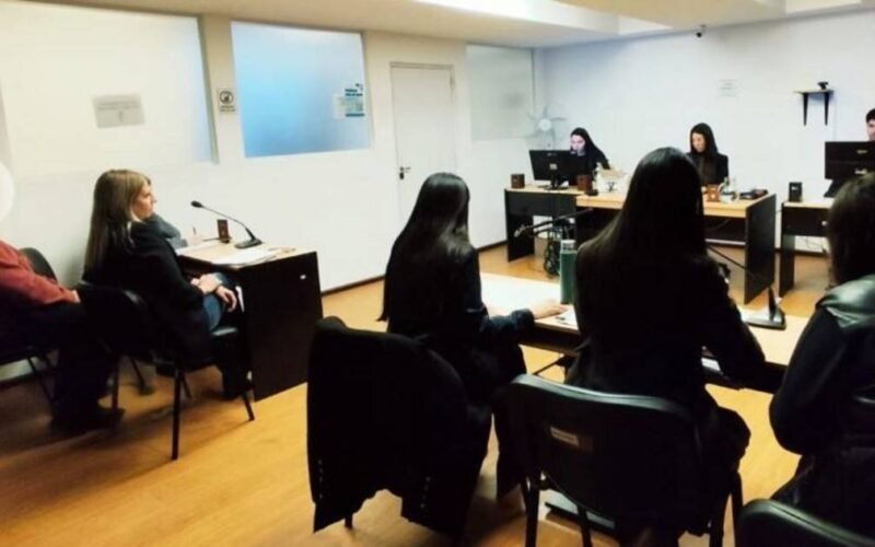 Imagen de archivo de una audiencia judicial vinculada al caso del policía imputado por violencia de género.