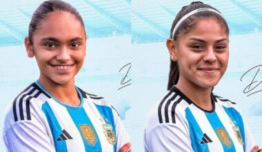 Luisina Destéfanis y Emeremi De La Hanty, juveniles de San Luis FC, con la camiseta de la Selección Argentina Sub 15.