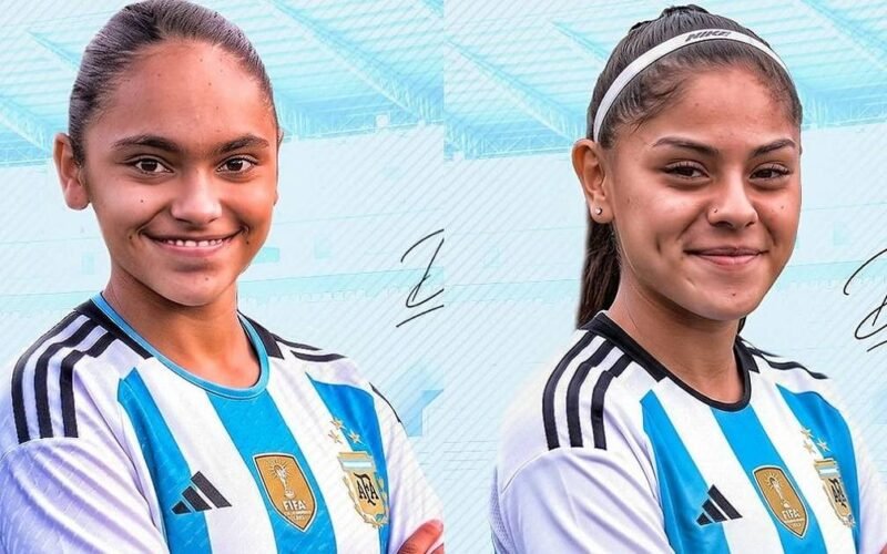 Luisina Destéfanis y Emeremi De La Hanty, juveniles de San Luis FC, con la camiseta de la Selección Argentina Sub 15.