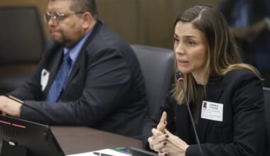 Representantes de Procomer durante una comparecencia ante una comisión legislativa sobre el TLC entre Costa Rica e Israel.