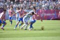 Acción del partido entre Argentina y Paraguay en la final de fútbol masculino de los Juegos Suramericanos Santa Fe 2026.