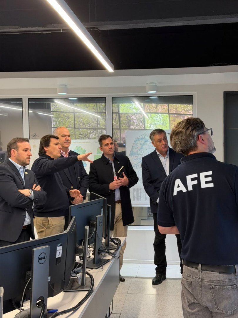 Imagen contextual de una reunión de monitoreo institucional vinculada con el fenómeno El Niño.